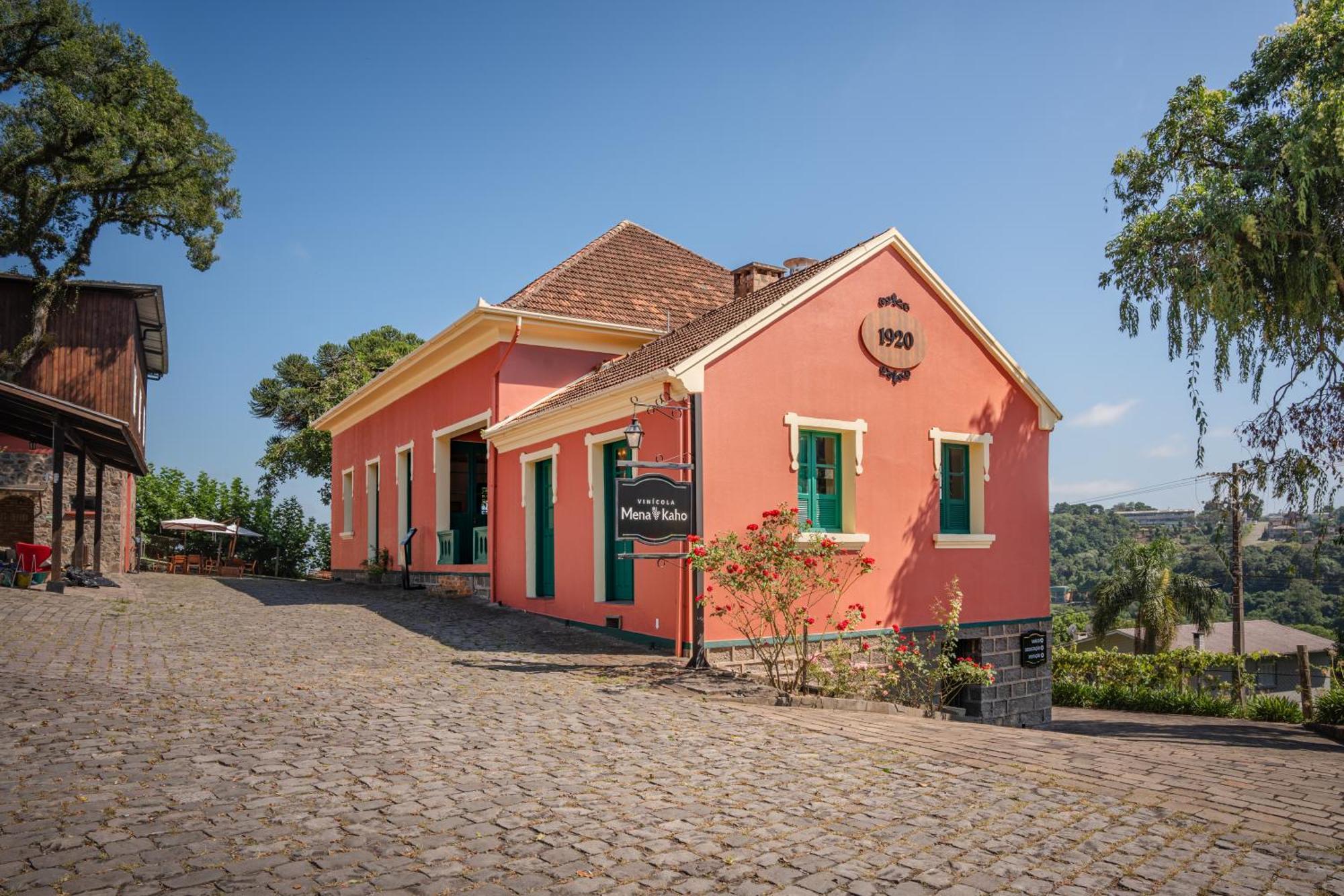 Casa De Pedra Mena Kaho Villa Bento Gonçalves Exteriör bild